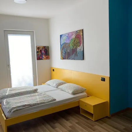Bikeapartments Appartamenti Laura & Jasmin Malcesine Exterior foto